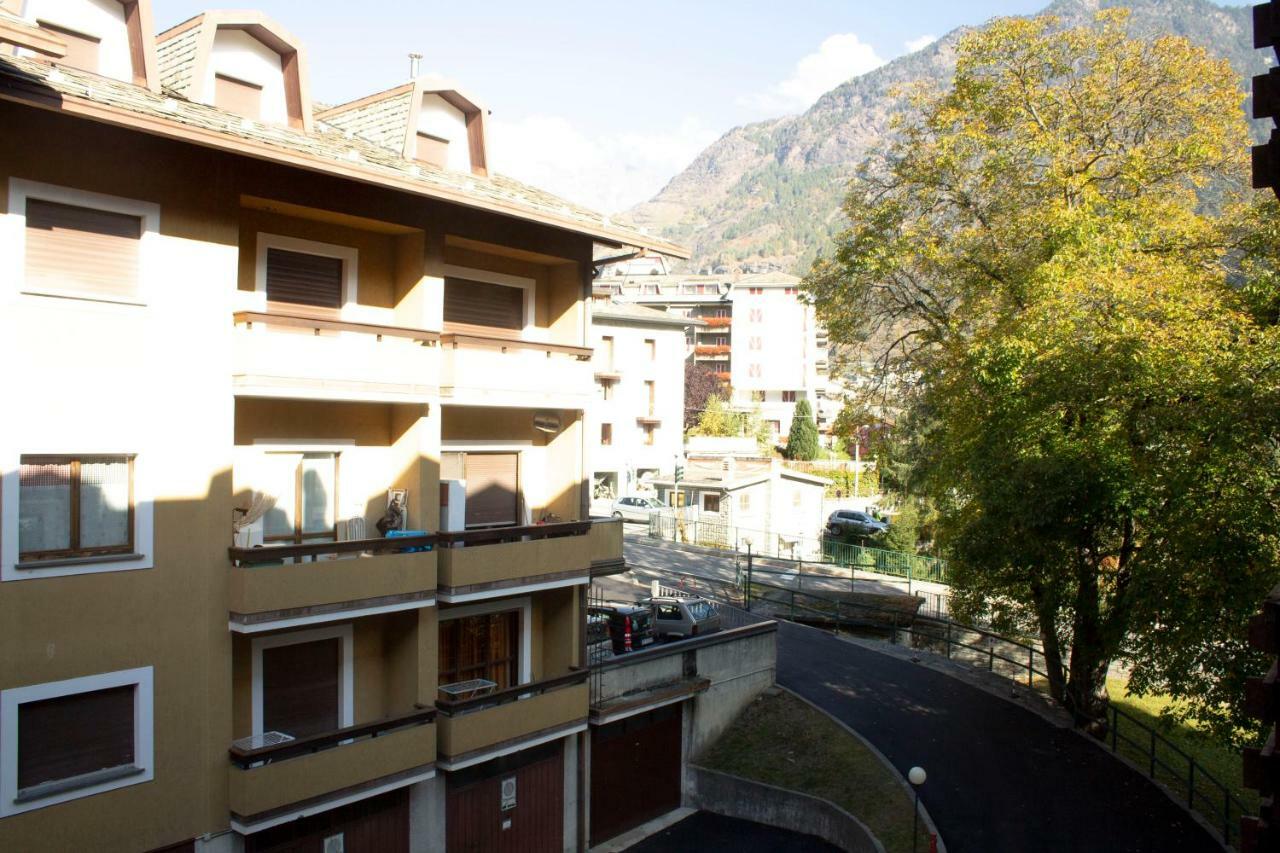Appartamento In Centro A Chiesa Valmalenco Chiesa in Valmalenco Buitenkant foto